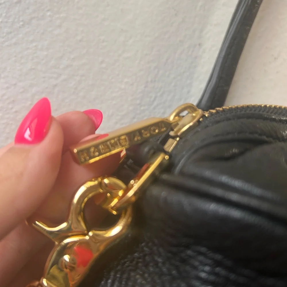 Tory Burch Amanda Satchel Purse Black Leather Handbag with Gold Accents - Picture 7 of 10